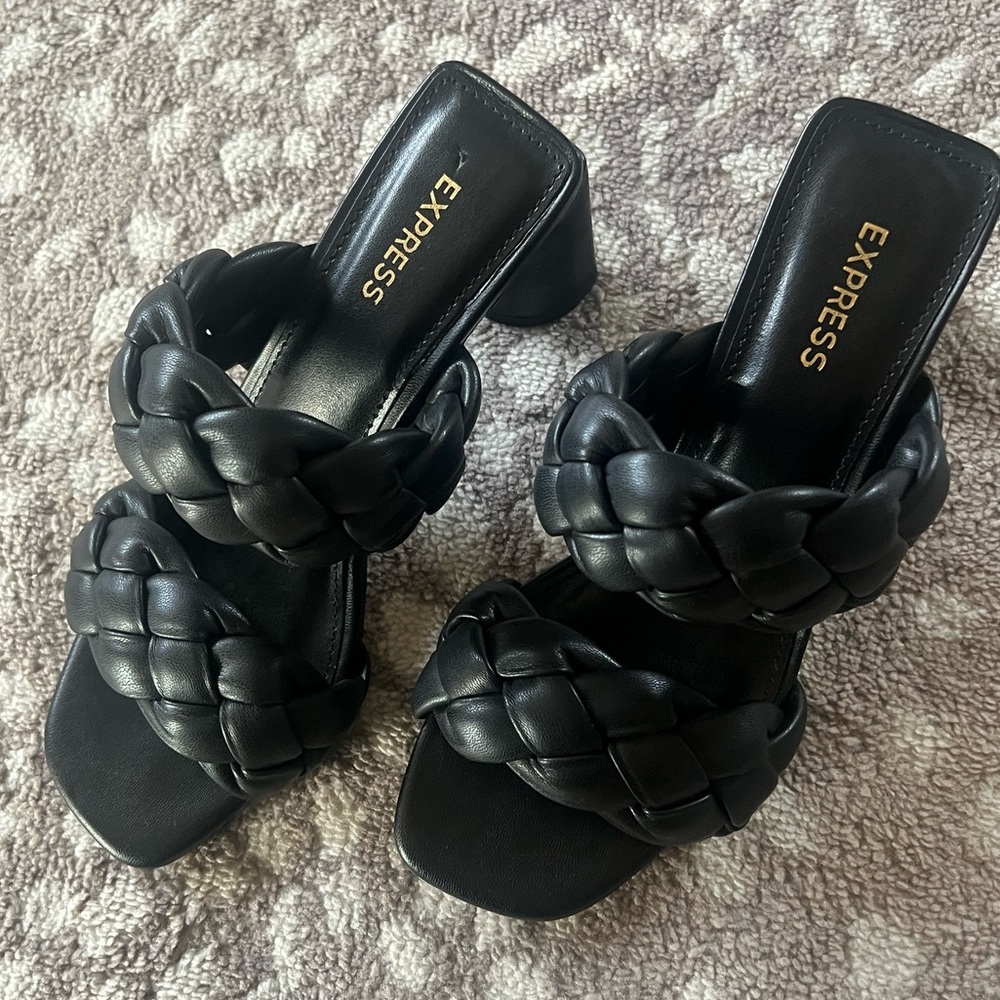 Express Block Heel Sandal